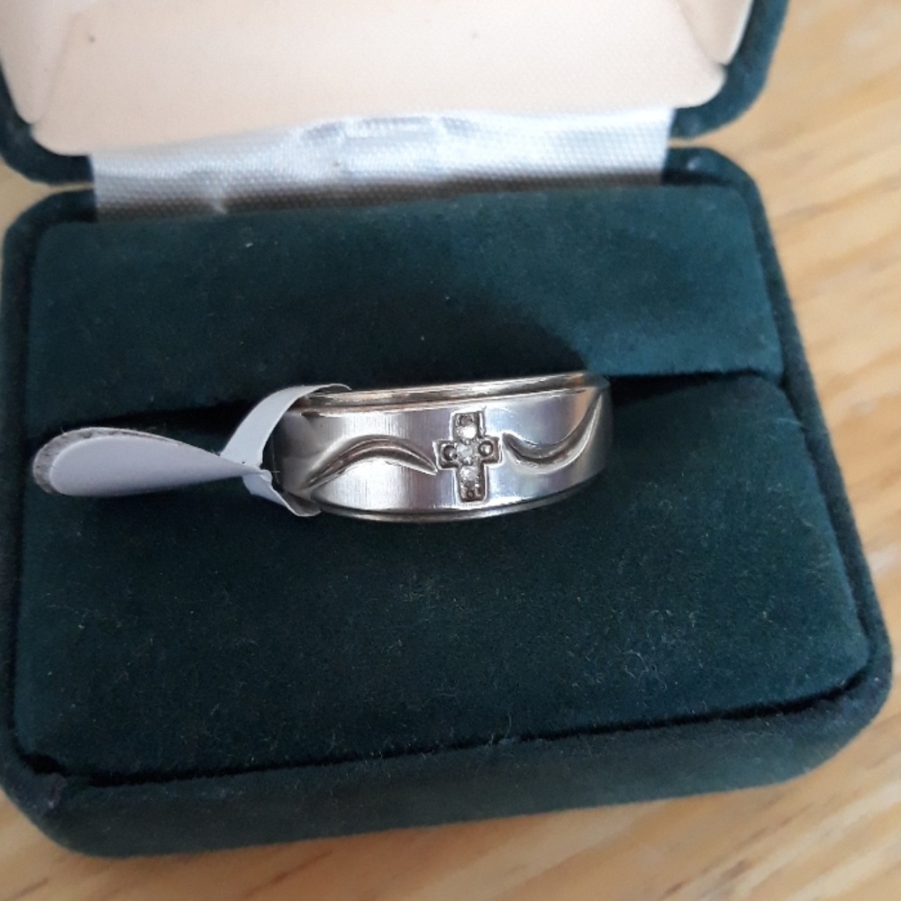 Sterling Silver Diamond Chip CROSS BAND